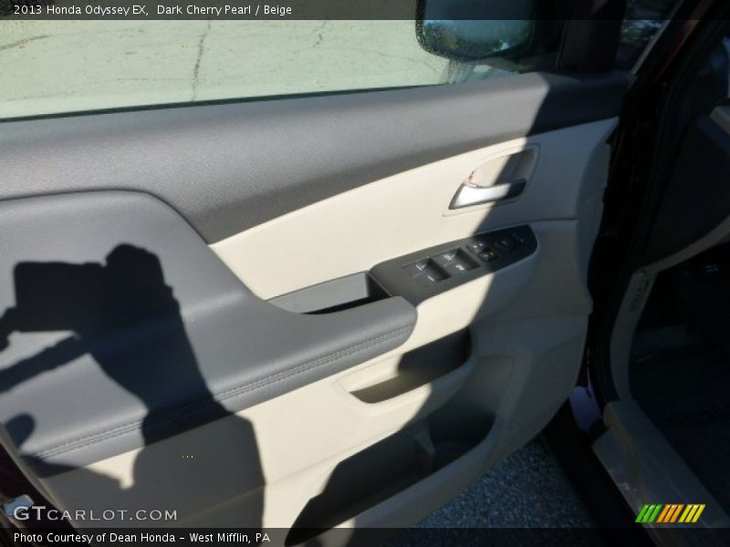 Dark Cherry Pearl / Beige 2013 Honda Odyssey EX