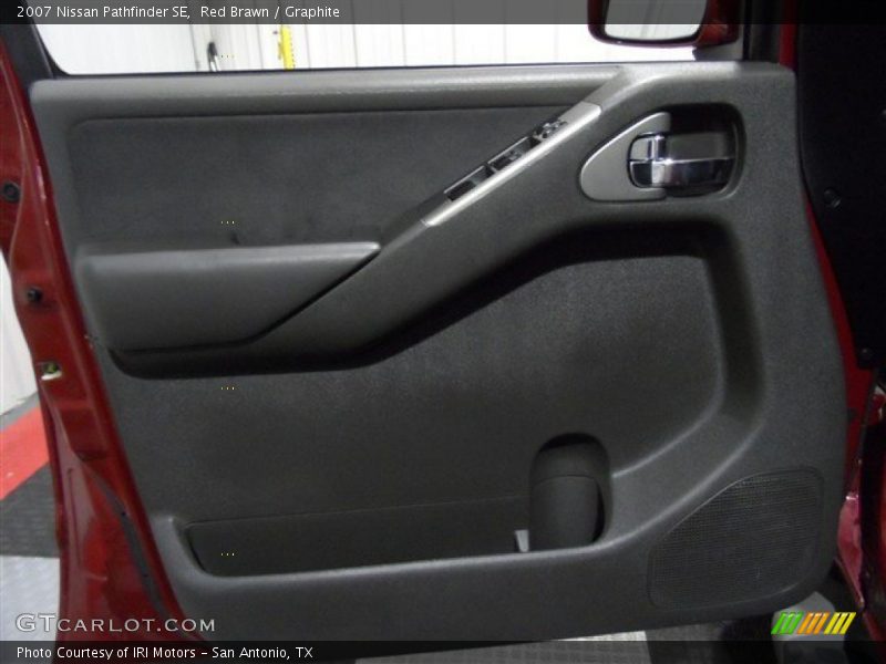 Red Brawn / Graphite 2007 Nissan Pathfinder SE
