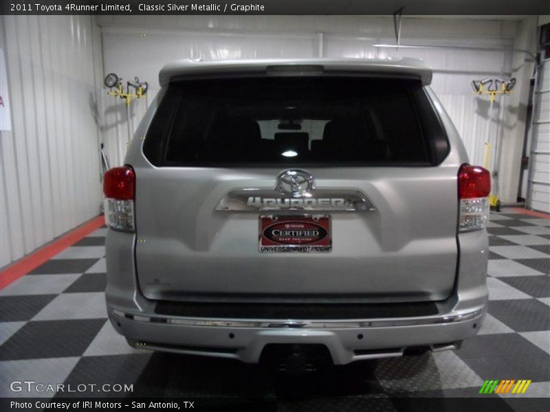 Classic Silver Metallic / Graphite 2011 Toyota 4Runner Limited