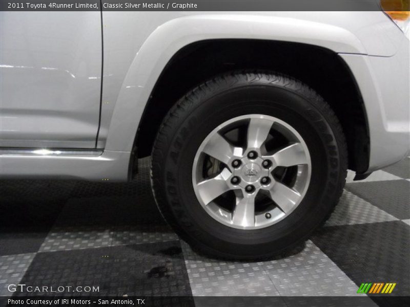 Classic Silver Metallic / Graphite 2011 Toyota 4Runner Limited