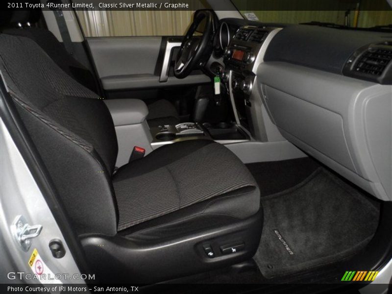 Classic Silver Metallic / Graphite 2011 Toyota 4Runner Limited