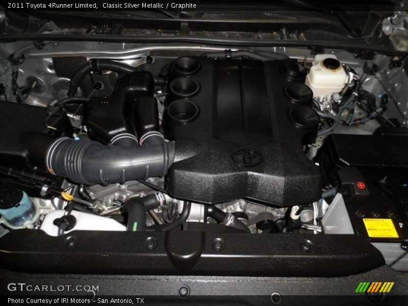 Classic Silver Metallic / Graphite 2011 Toyota 4Runner Limited