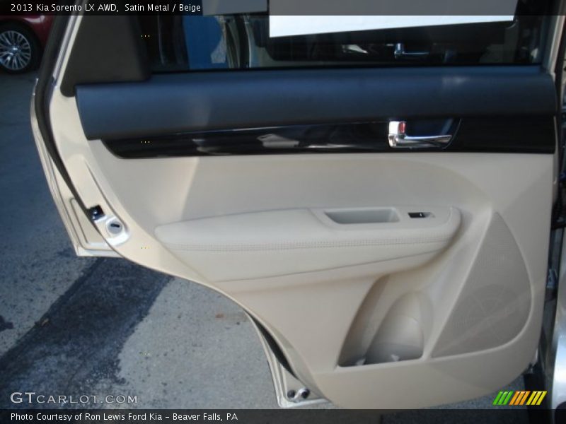 Satin Metal / Beige 2013 Kia Sorento LX AWD