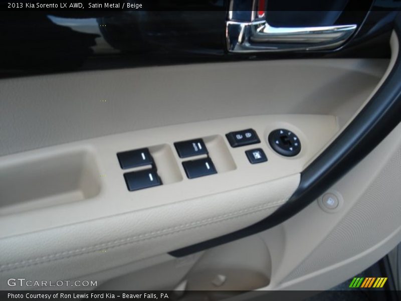 Satin Metal / Beige 2013 Kia Sorento LX AWD