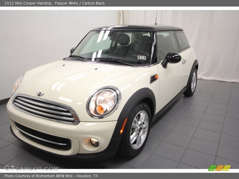 Pepper White / Carbon Black 2012 Mini Cooper Hardtop