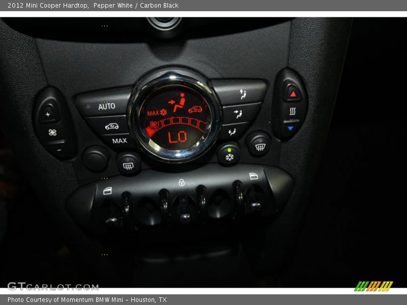Pepper White / Carbon Black 2012 Mini Cooper Hardtop