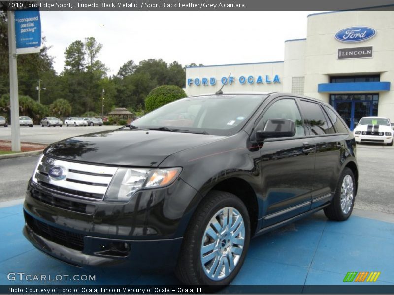 Tuxedo Black Metallic / Sport Black Leather/Grey Alcantara 2010 Ford Edge Sport