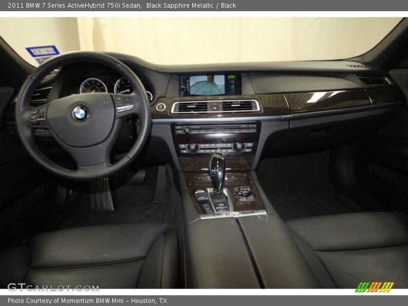 Dashboard of 2011 7 Series ActiveHybrid 750i Sedan