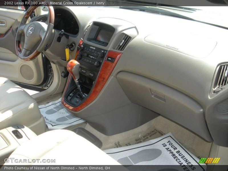Mineral Green Opalescent / Ivory 2002 Lexus RX 300 AWD
