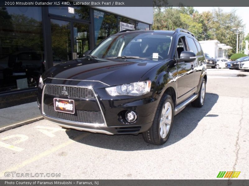 Labrador Black Pearl / Black 2010 Mitsubishi Outlander XLS 4WD