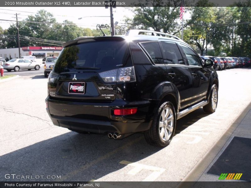 Labrador Black Pearl / Black 2010 Mitsubishi Outlander XLS 4WD