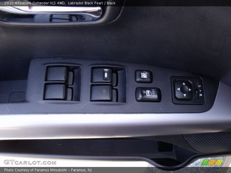 Labrador Black Pearl / Black 2010 Mitsubishi Outlander XLS 4WD