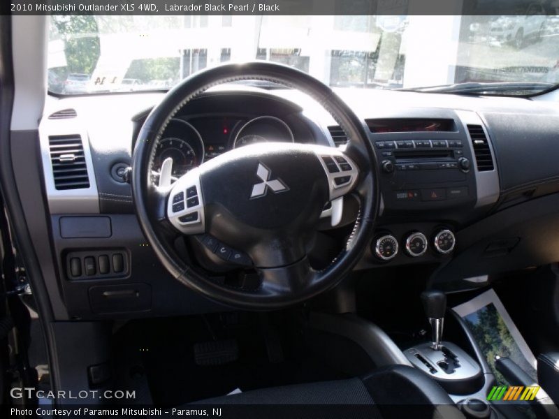 Labrador Black Pearl / Black 2010 Mitsubishi Outlander XLS 4WD