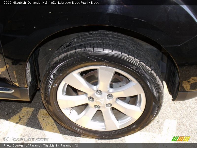 Labrador Black Pearl / Black 2010 Mitsubishi Outlander XLS 4WD