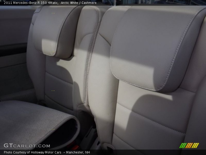 Arctic White / Cashmere 2011 Mercedes-Benz R 350 4Matic