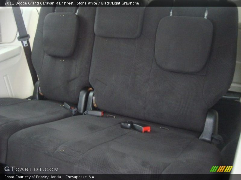 Stone White / Black/Light Graystone 2011 Dodge Grand Caravan Mainstreet
