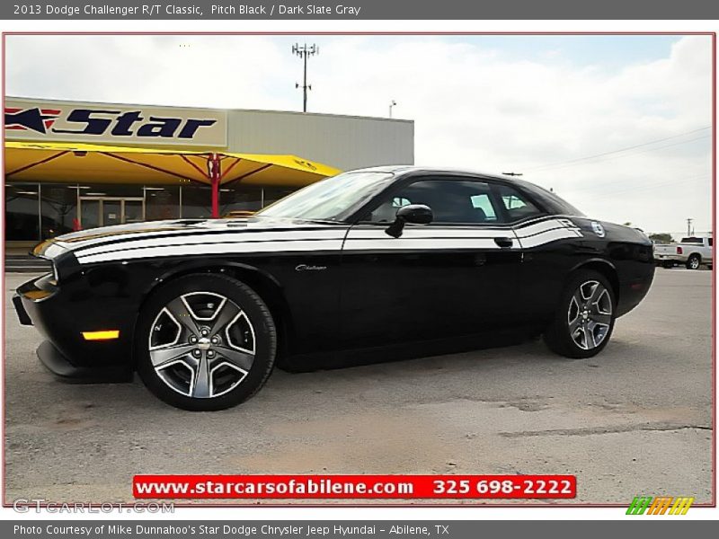 Pitch Black / Dark Slate Gray 2013 Dodge Challenger R/T Classic