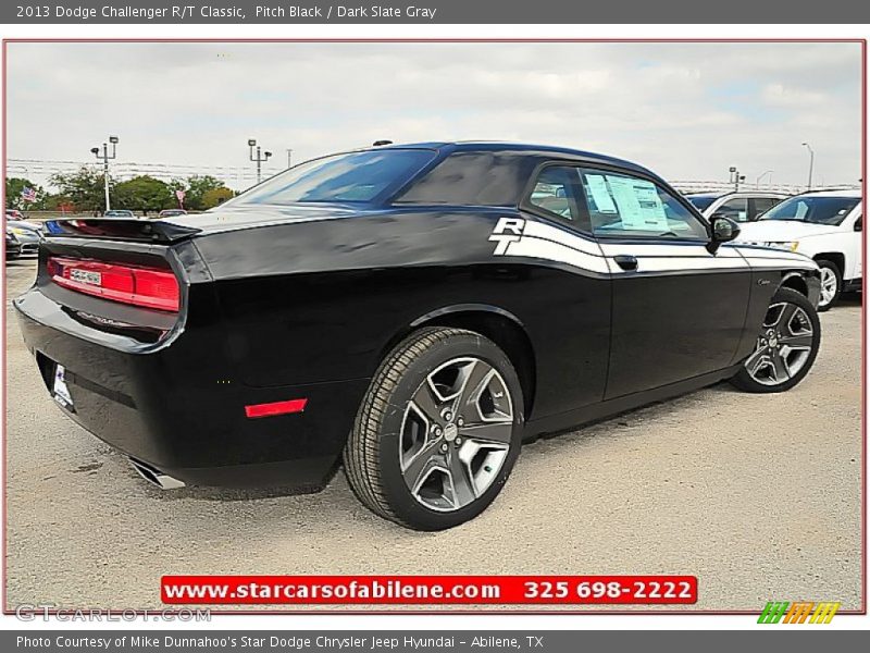 Pitch Black / Dark Slate Gray 2013 Dodge Challenger R/T Classic