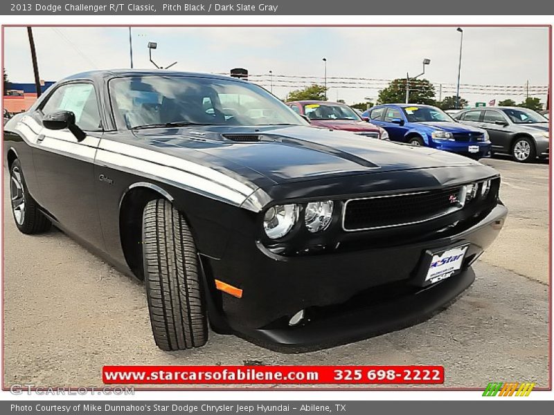 Pitch Black / Dark Slate Gray 2013 Dodge Challenger R/T Classic