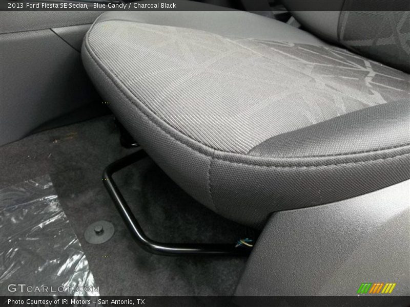 Blue Candy / Charcoal Black 2013 Ford Fiesta SE Sedan