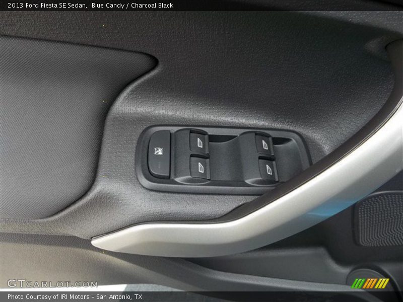 Blue Candy / Charcoal Black 2013 Ford Fiesta SE Sedan