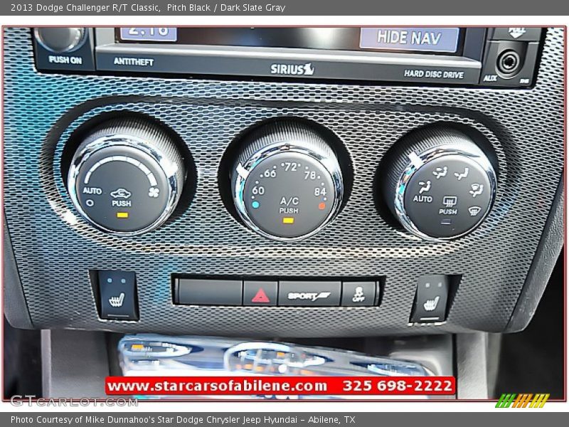 Pitch Black / Dark Slate Gray 2013 Dodge Challenger R/T Classic