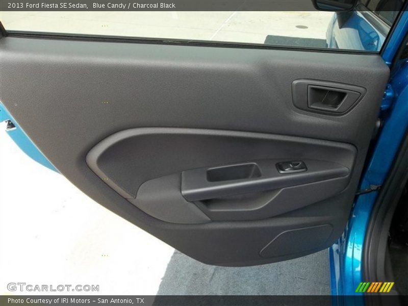 Blue Candy / Charcoal Black 2013 Ford Fiesta SE Sedan