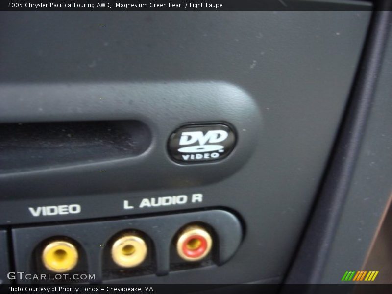 Magnesium Green Pearl / Light Taupe 2005 Chrysler Pacifica Touring AWD