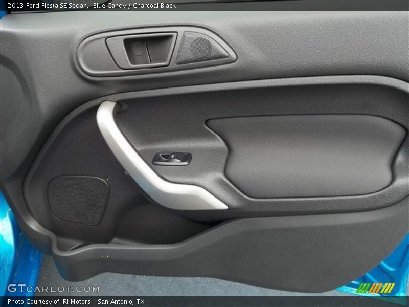 Blue Candy / Charcoal Black 2013 Ford Fiesta SE Sedan