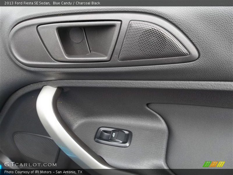 Blue Candy / Charcoal Black 2013 Ford Fiesta SE Sedan