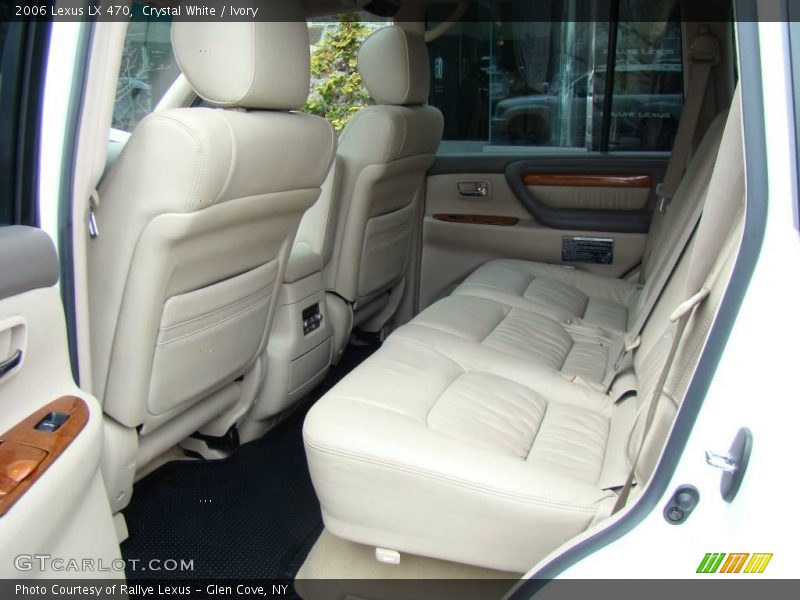 Crystal White / Ivory 2006 Lexus LX 470