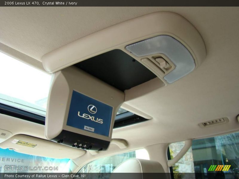 Crystal White / Ivory 2006 Lexus LX 470