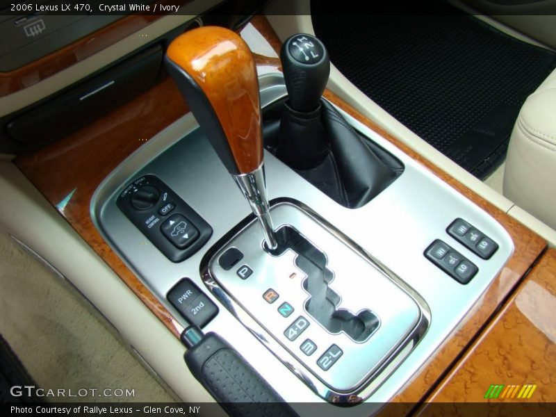 Crystal White / Ivory 2006 Lexus LX 470