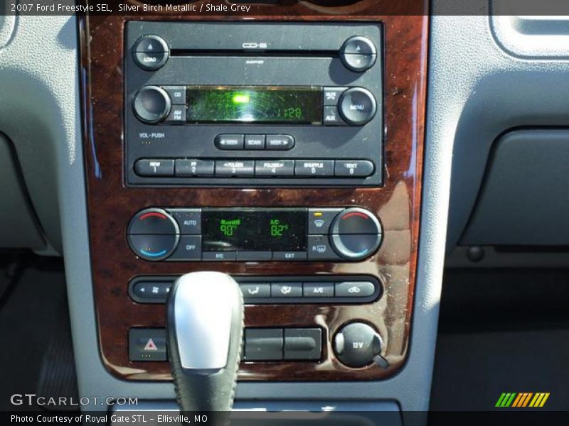 Silver Birch Metallic / Shale Grey 2007 Ford Freestyle SEL