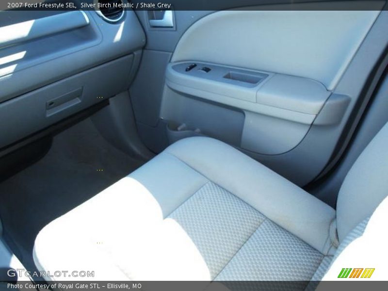 Silver Birch Metallic / Shale Grey 2007 Ford Freestyle SEL