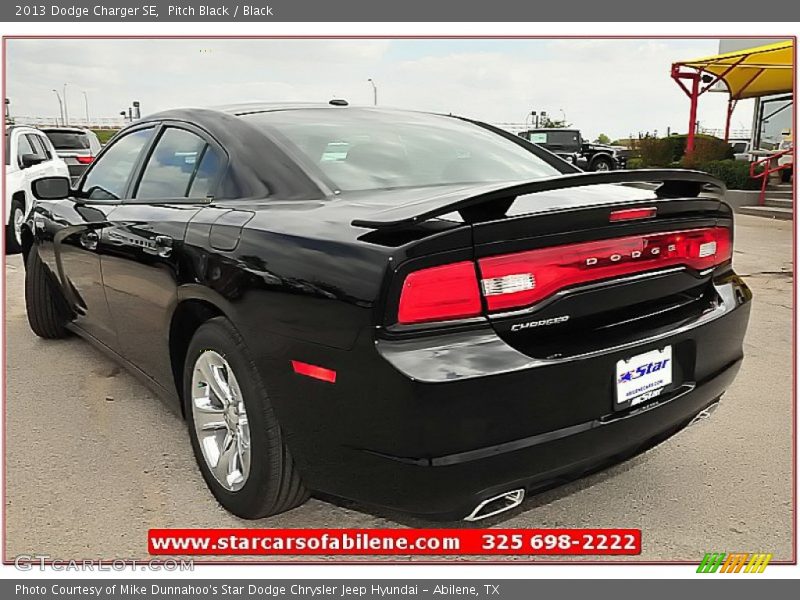 Pitch Black / Black 2013 Dodge Charger SE