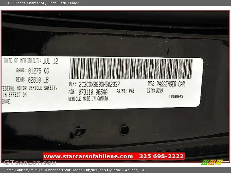 Pitch Black / Black 2013 Dodge Charger SE