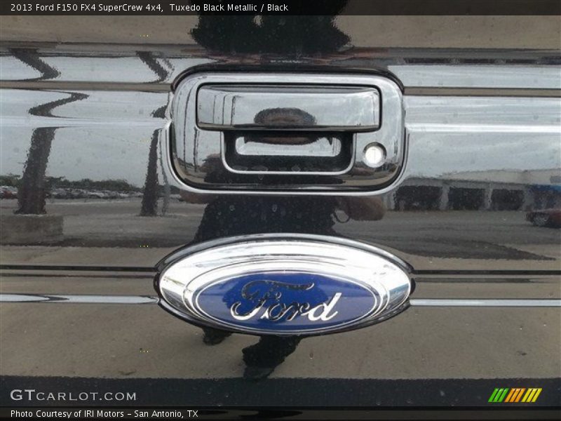 Tuxedo Black Metallic / Black 2013 Ford F150 FX4 SuperCrew 4x4