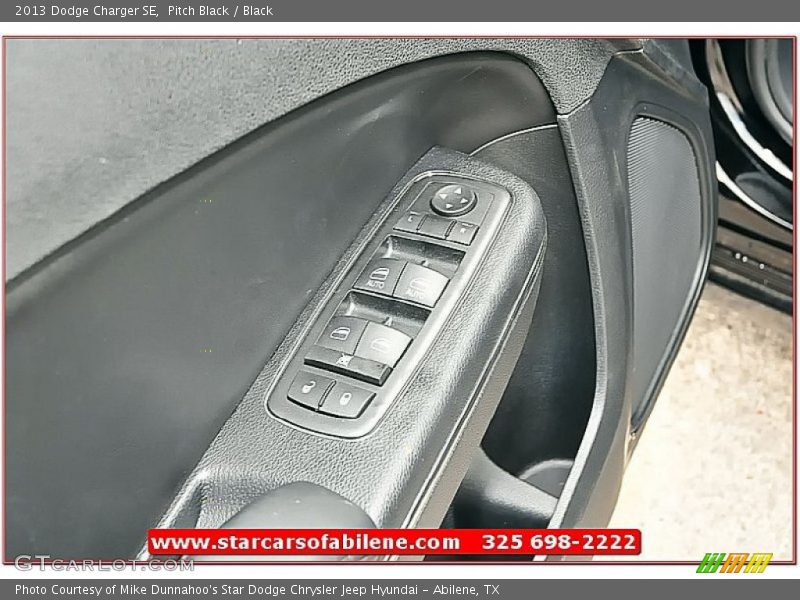 Pitch Black / Black 2013 Dodge Charger SE