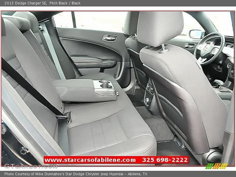 Pitch Black / Black 2013 Dodge Charger SE