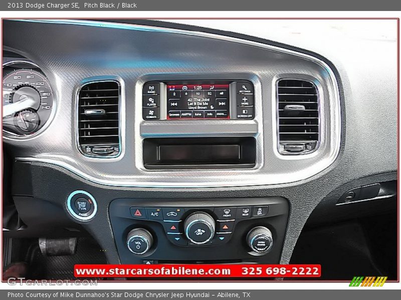 Pitch Black / Black 2013 Dodge Charger SE