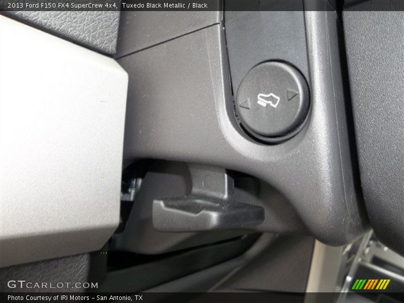 Tuxedo Black Metallic / Black 2013 Ford F150 FX4 SuperCrew 4x4