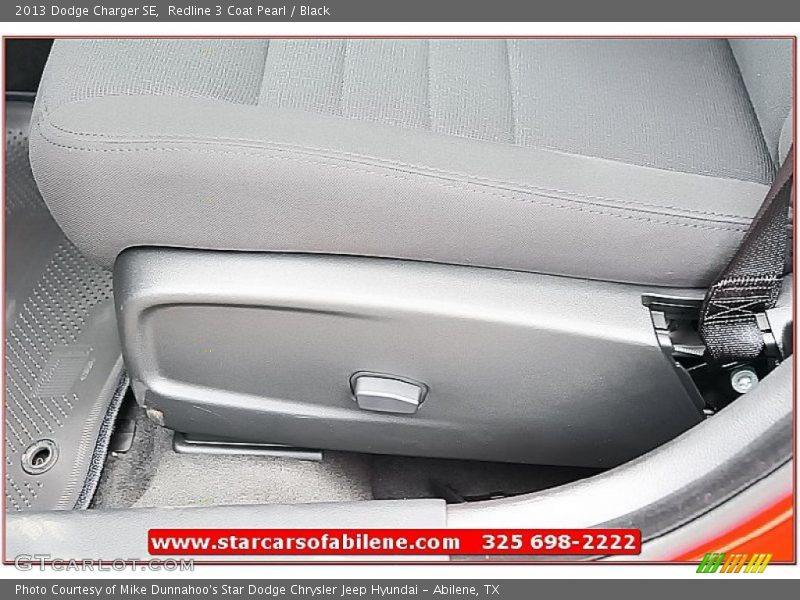 Redline 3 Coat Pearl / Black 2013 Dodge Charger SE