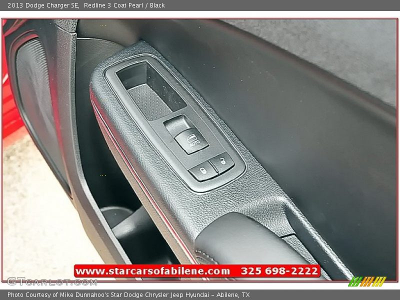 Redline 3 Coat Pearl / Black 2013 Dodge Charger SE