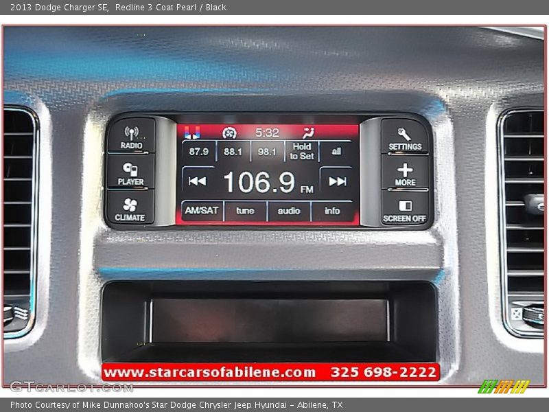 Redline 3 Coat Pearl / Black 2013 Dodge Charger SE