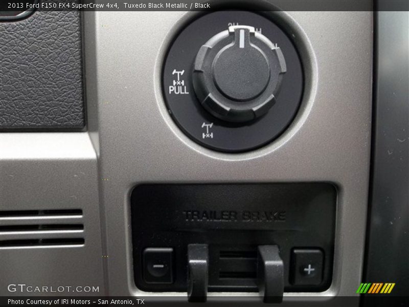 Tuxedo Black Metallic / Black 2013 Ford F150 FX4 SuperCrew 4x4