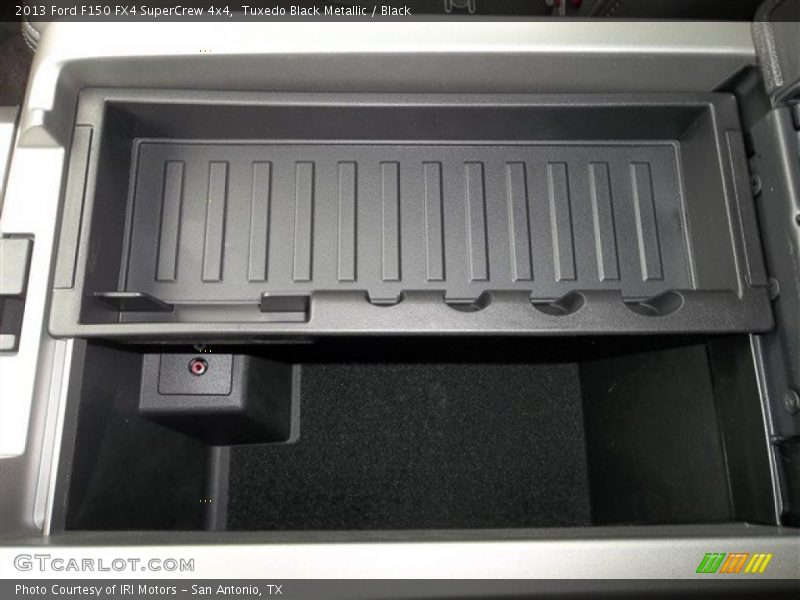 Tuxedo Black Metallic / Black 2013 Ford F150 FX4 SuperCrew 4x4