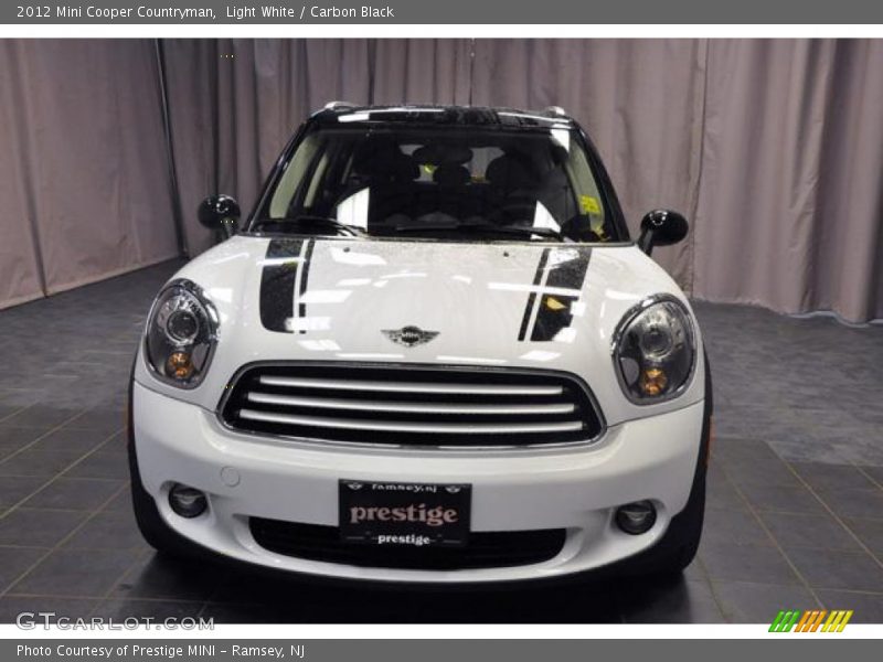 Light White / Carbon Black 2012 Mini Cooper Countryman