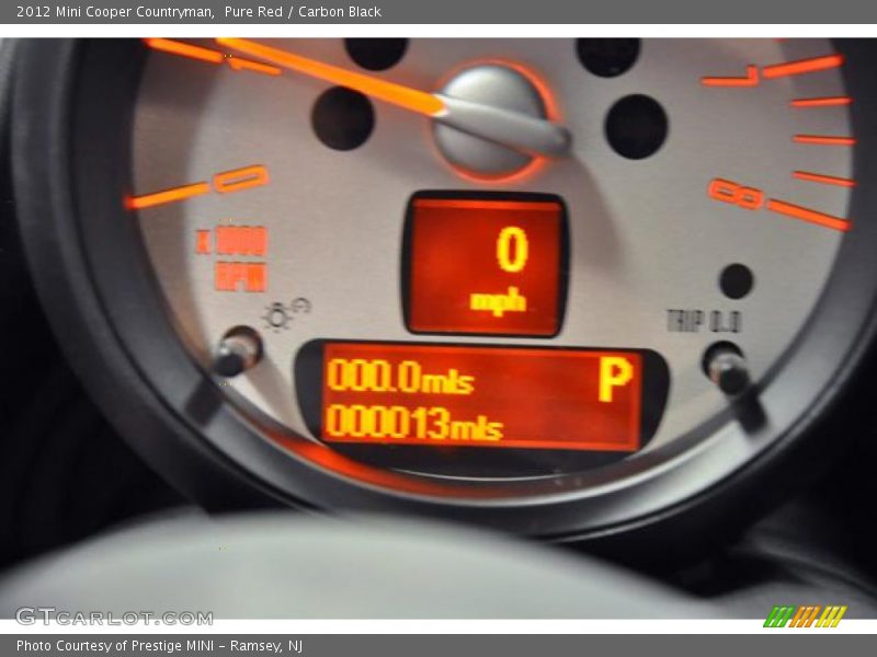 Pure Red / Carbon Black 2012 Mini Cooper Countryman