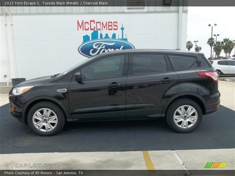 Tuxedo Black Metallic / Charcoal Black 2013 Ford Escape S
